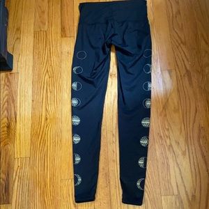 Teeki moon yoga pants